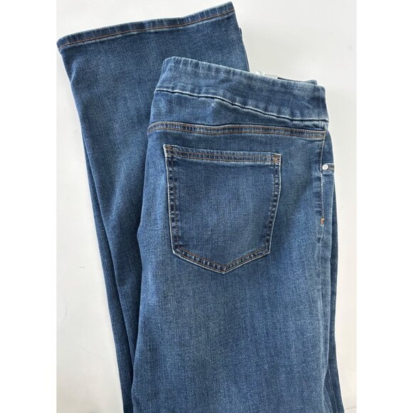 NWT Chico’s Jeans 16R Fits 12–14 Pull-On Slim Bootcut Preppy Classic Americana - Picture 1 of 12